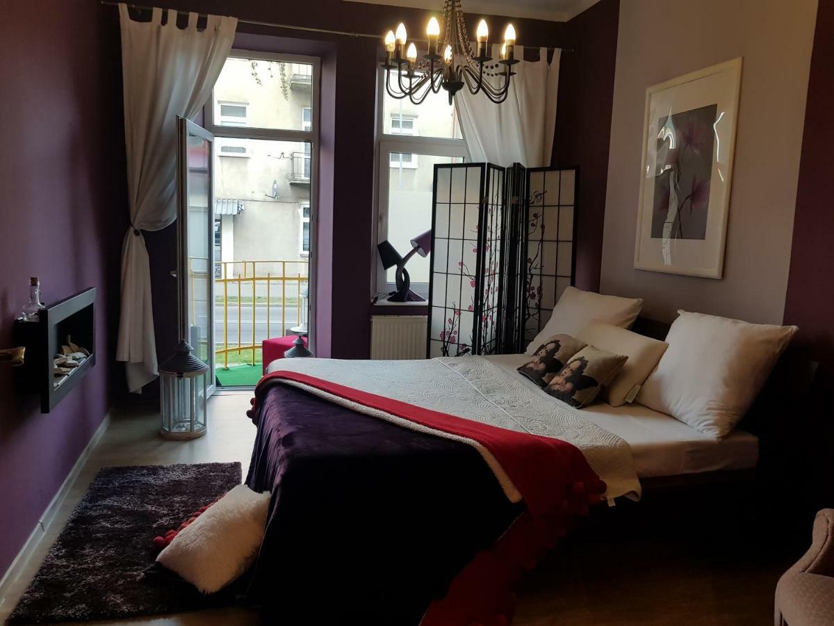Apartament Pod Aniolami Na Starowce W Radomiu Exterior photo